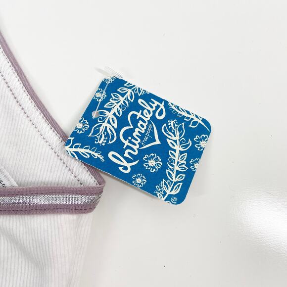 NWT Intimately Free People Kickin' It Bralette White Wireless Bra Size S - Picture 9 of 10